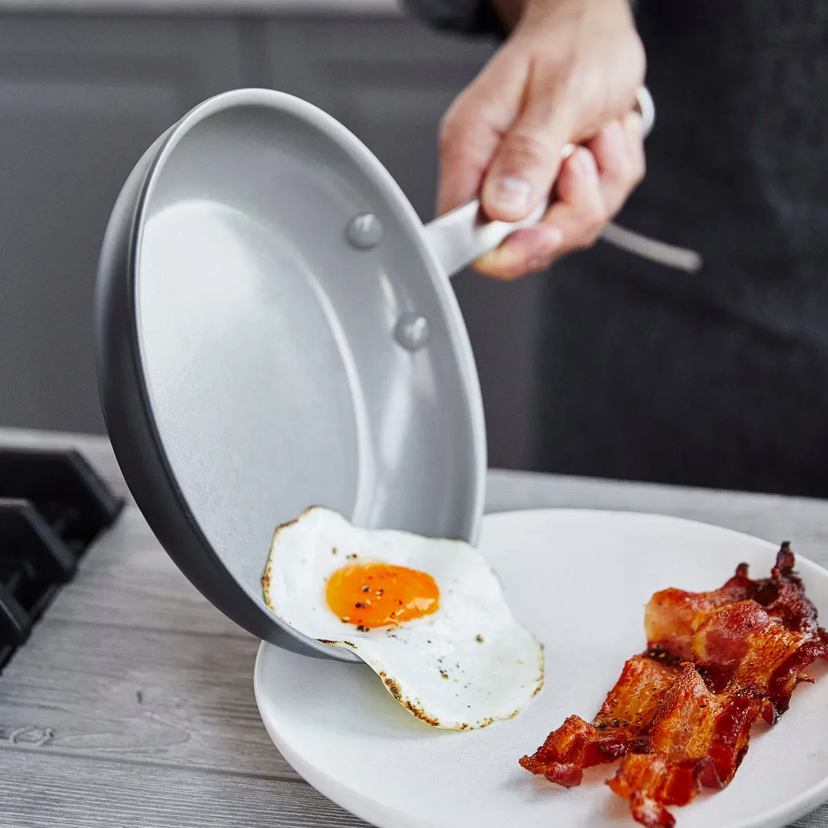 Chatham Ceramic Nonstick 8" and 10" Frypan Set