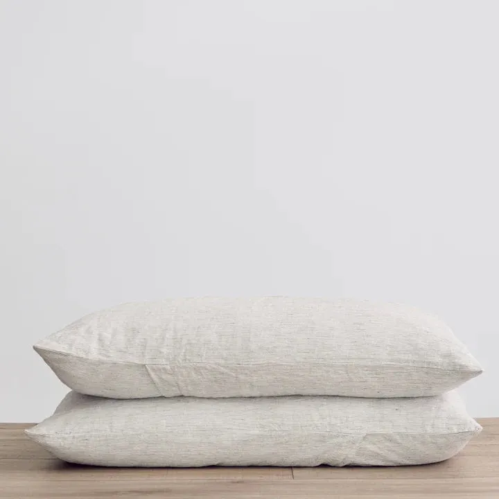 LINEN PILLOWCASES