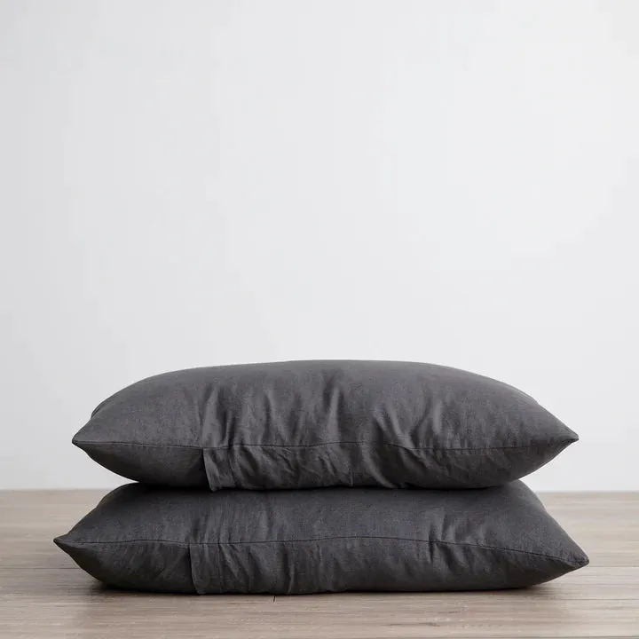 LINEN PILLOWCASES