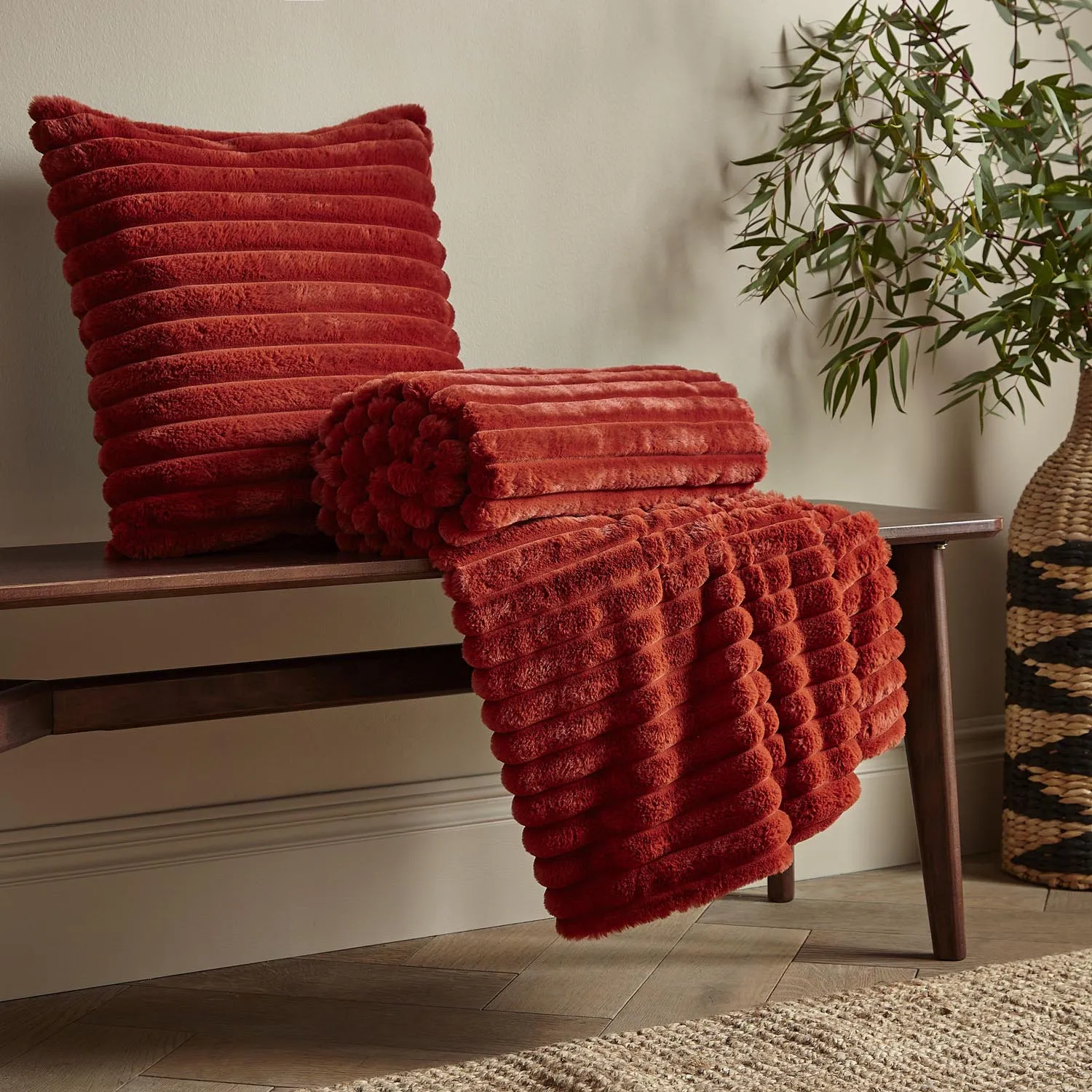 Soft and Cosy Ribbed Throw - Orange