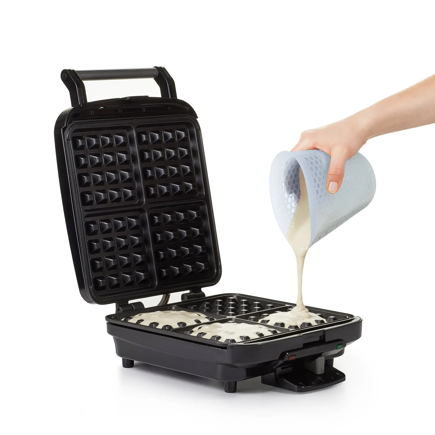 Squeeze & Pour Silicone Measuring Cup