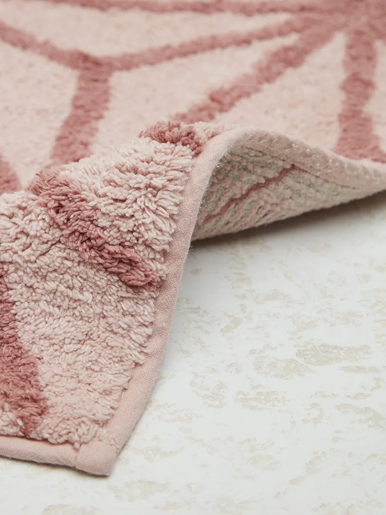 Westside Home Pink Geometric Design Bathmat